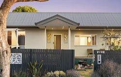 5 Walker Street, Harristown, Qld 4350