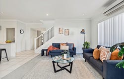 16/16 Surbiton Court, Carindale, Qld 4152