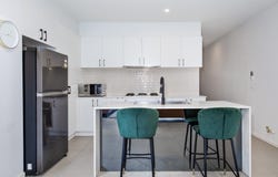 4C Eildon Avenue, Manor Lakes, Vic 3024