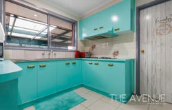 2 Falcon Walk, Kings Park, Vic 3021