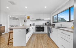 10 Edgware Court, Epping, Vic 3076