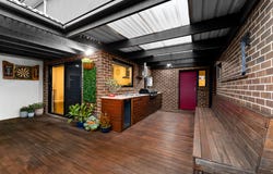 1/16 Millers Road, Brooklyn, Vic 3012