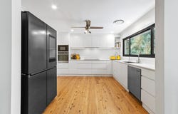 73 Crystal Avenue, Pearl Beach, NSW 2256