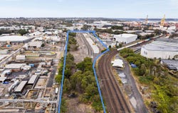 1 Beauchamp Road, Banksmeadow, NSW 2019