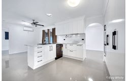 11 Hoffmann Street, Norman Gardens, Qld 4701