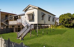 17 Birdwood Street, Coorparoo, Qld 4151