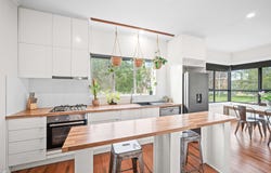 2 Kalimna Crescent, Mount Gambier, SA 5290