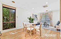 2/9 Alexander Street, Cranbourne, Vic 3977