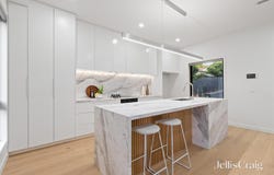 4/143 Fordham Avenue, Camberwell, Vic 3124