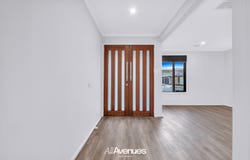 17 webster Street, Clyde North, Vic 3978
