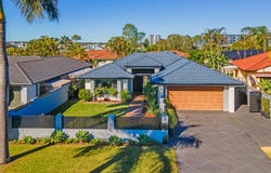 18 Shinnecock Close, Hope Island, Qld 4212