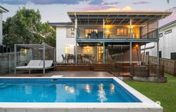 52 Long Street, Camp Hill, Qld 4152