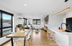32 Vivian Drive, Rokeby, Tas 7019