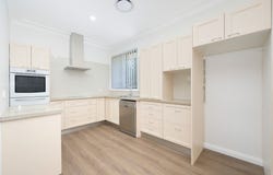 35 Melbourne Street, Oxley Park, NSW 2760