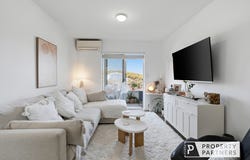 6/52 Sackville Terrace, Scarborough, WA 6019