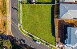 9 Binshaw Crescent, Menangle Park, NSW 2563