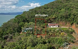 28 Flinders St, Cooktown, Qld 4895