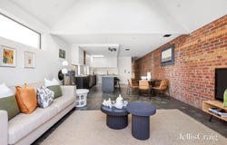 2/1B Bayswater Road, Kensington, Vic 3031