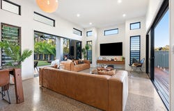 6 VAYMONT PLACE, Little Mountain, Qld 4551