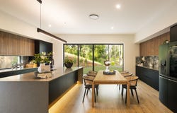 35 Winrock Street, Brookfield, Qld 4069