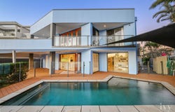 50 Back Street, Biggera Waters, Qld 4216