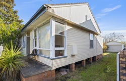1041 Nelson Bay Road, Fern Bay, NSW 2295