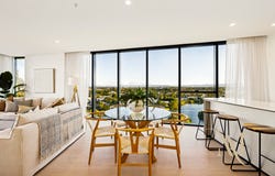 1007/180 Marine Parade, Labrador, Qld 4215