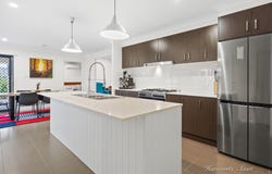 72 Sir Charles Holm Drive, Ormeau Hills, Qld 4208