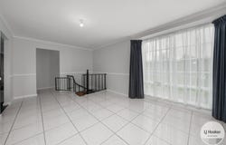 17 Leighland Road, Claremont, Tas 7011