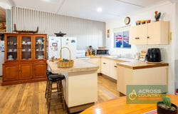 11 Leddy Court, Moffatdale, Qld 4605