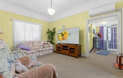 36 Lyons Street, Warwick, Qld 4370