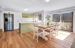 17/8A Clydesdale Drive, Upper Coomera, Qld 4209