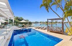11 Lamb Street, Broadbeach Waters, Qld 4218