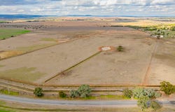 420 Petersham Road, Leeton, NSW 2705