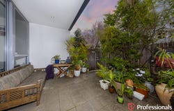 2/46 Eucalyptus Drive, Maidstone, Vic 3012