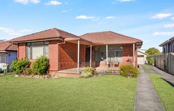 27 Riga Avenue, Greenacre, NSW 2190
