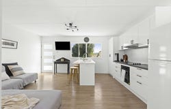 10 Frederick Street, East Toowoomba, Qld 4350