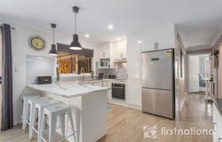 15 Lorraine Street, Crestmead, Qld 4132