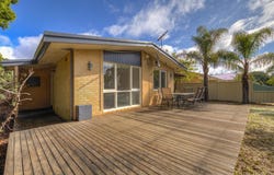 18 Strathearn Road, Forrestfield, WA 6058