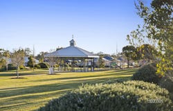 2 Alves Terrace, Highfields, Qld 4352