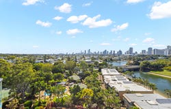 35/54 Hooker Boulevard, Mermaid Waters, Qld 4218