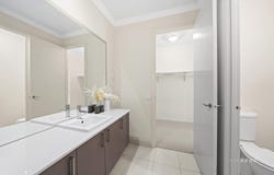 122 Yuruga Boulevard, Point Cook, Vic 3030