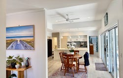 10/5 Serenity Drive, Eli Waters, Qld 4655