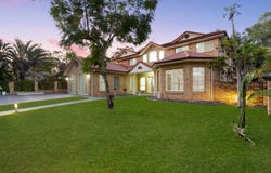34 EUCALYPT PLACE, Heritage Park, Qld 4118