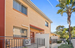 8/108-112 Boundary Road, Peakhurst, NSW 2210
