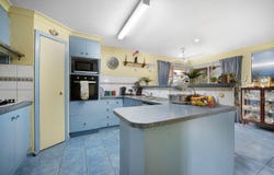 22 Chesterfield Drive, Wyndham Vale, Vic 3024