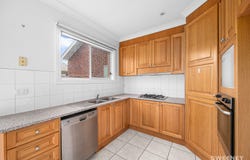 1/10-11 Dixon Court, Altona Meadows, Vic 3028