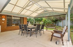 6 Dew Close, Ballajura, WA 6066