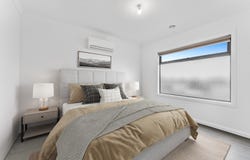 2/12 Parkwood Court, Deer Park, Vic 3023