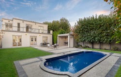 2 Moule Avenue, Brighton, Vic 3186